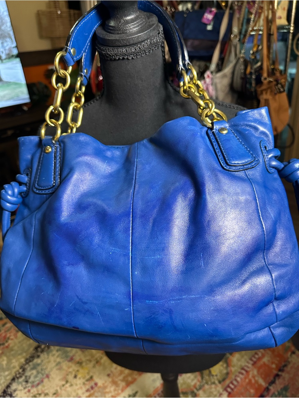 Coach Electric Blue Leather Shoulder Bag with Gold Hardware - Picture 13 of 16